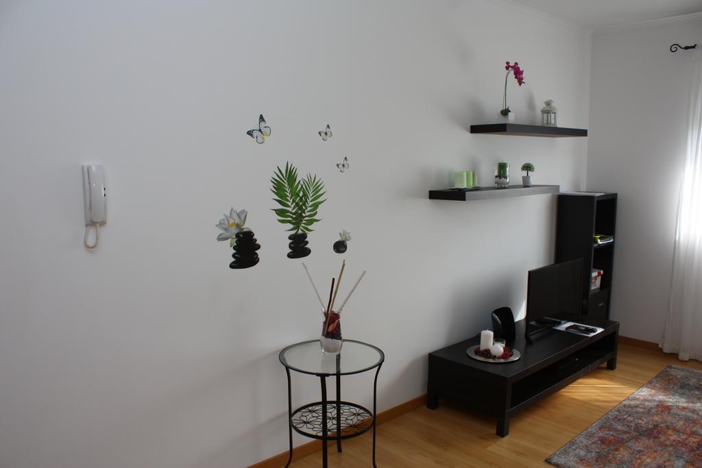 Apartamento Mar E Serra Ponta Delgada Exteriör bild