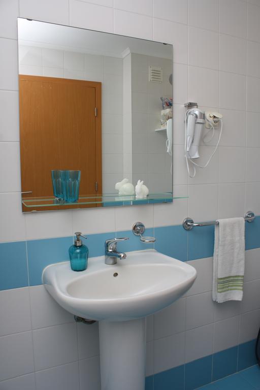 Apartamento Mar E Serra Ponta Delgada Exteriör bild